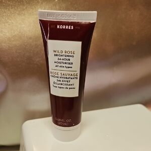 Korres Wild Rose Brightening Moisturizer - Deep Red